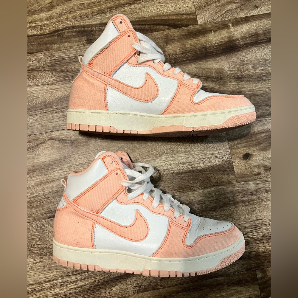 Nike Dunks Hi Tops